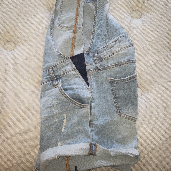 Overalls - Picture 2 of 3